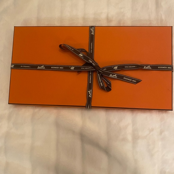 Hermes Les Rubans du Chevalier 100% Silk Scarf-#2 - Picture 9 of 9